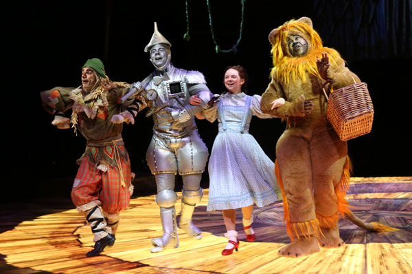 There’s No Place like the Theater: The Wizard of Oz at North Shore Music Theatre 